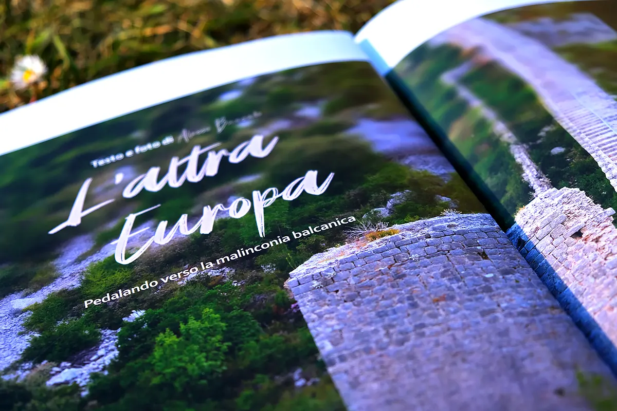 Impronte magazine copertina intro