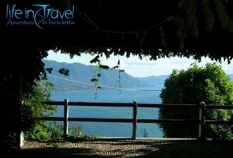 scorcio sul lago