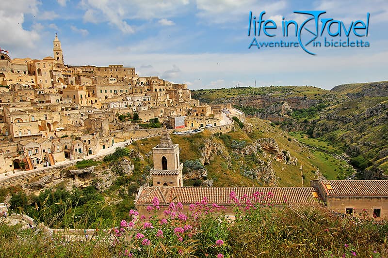 sasso caveoso e campanile s pietro