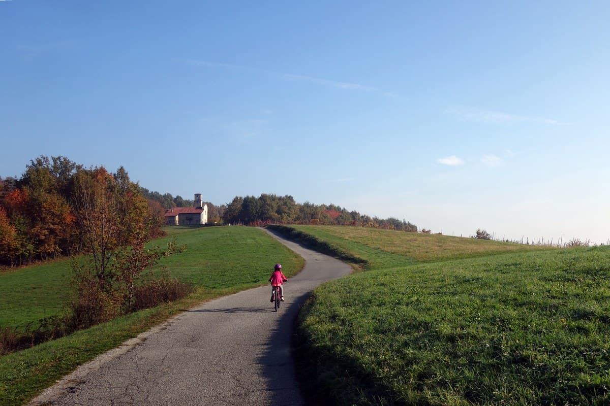 colline piemontesi in bici