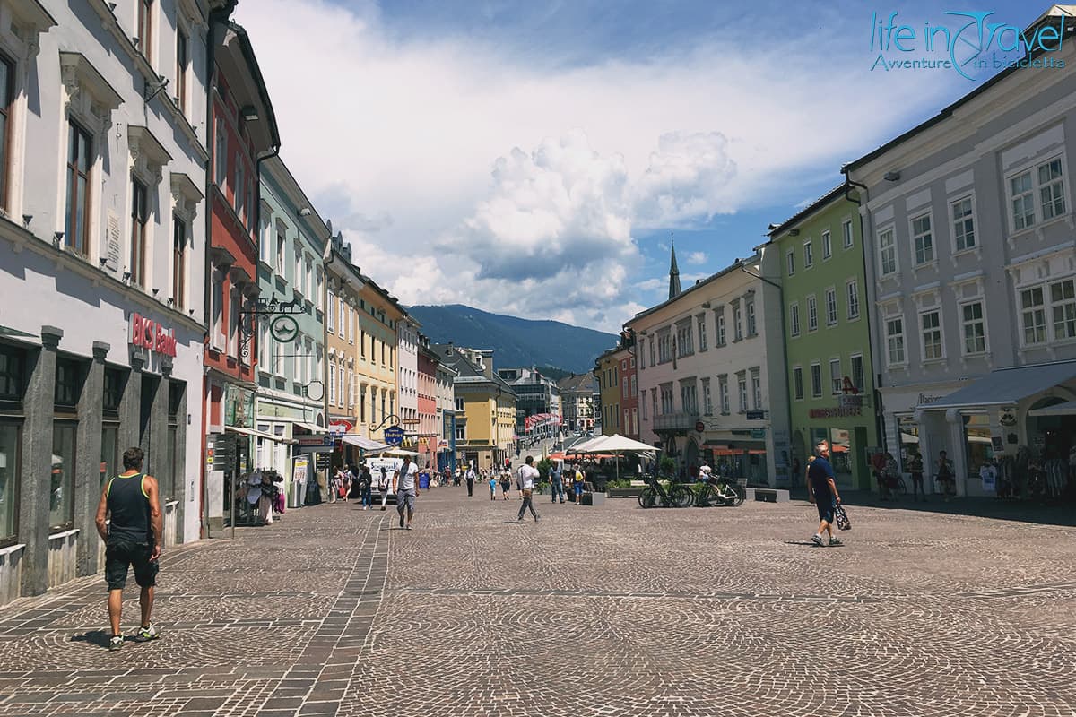 Ciclabile della Drava villach piazza