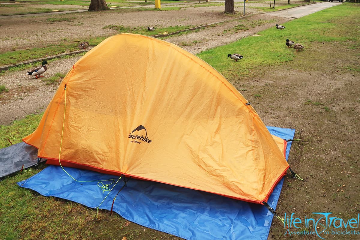 Recensione Tenda Naturehike Cloud Up 2 tenda umida