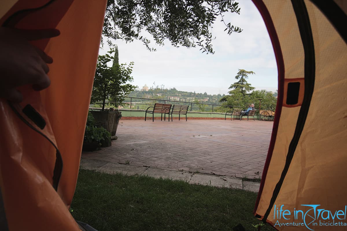 Recensione Tenda Naturehike Cloud Up 2 vista dalla tenda