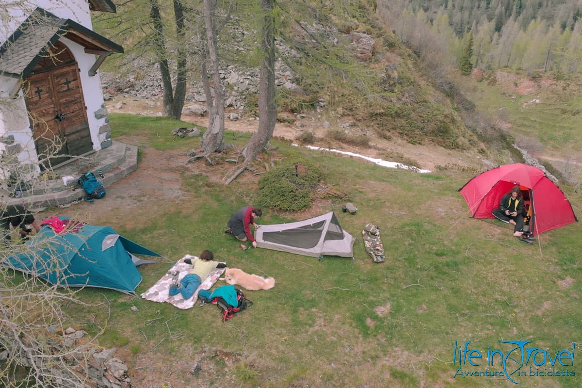 Tenda monoposto Geertop dal drone