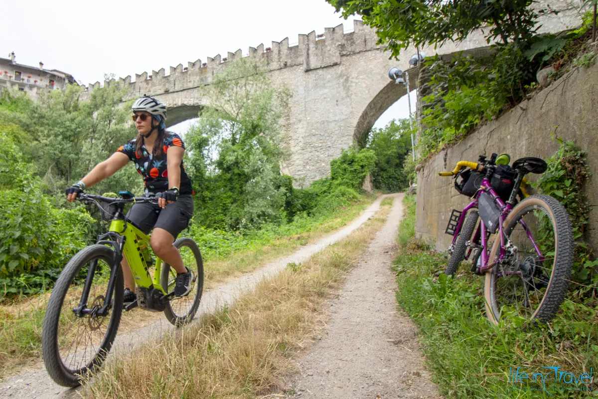 Valle Maira in bici dronero ponte
