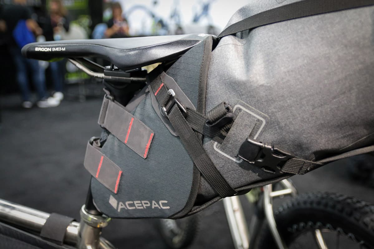 Borse sottosella bikepacking 08 ACEPAC