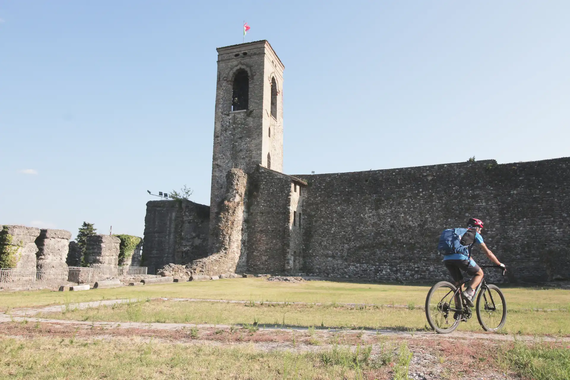 Vacanze in bicicletta sulle colline moreniche