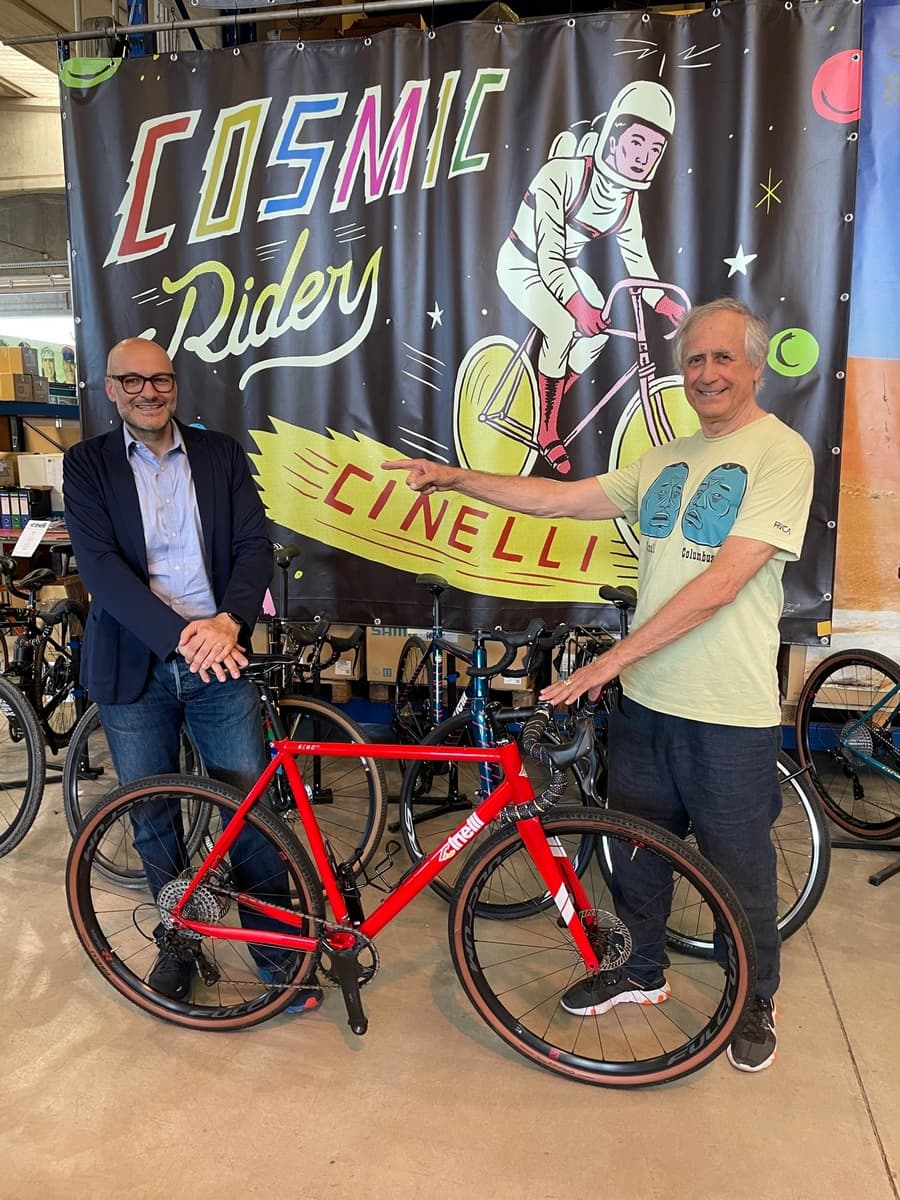 01 2021 Antonio Colombo and Victor Luis cosmic riders