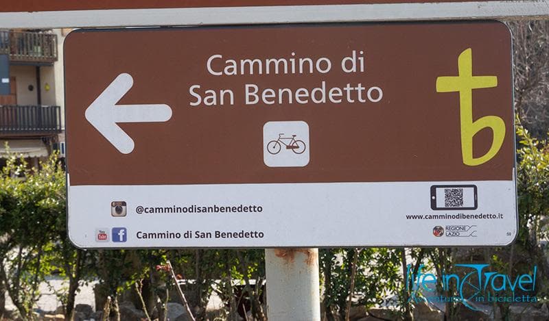 segnaletica cammino san benedetto in bici