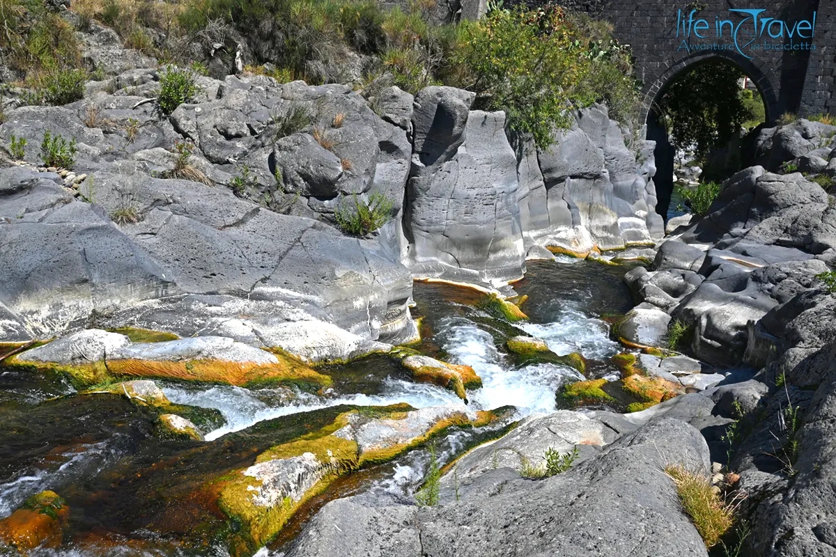 valle alcantara