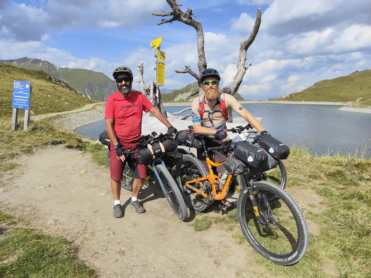 passo di tux in bici