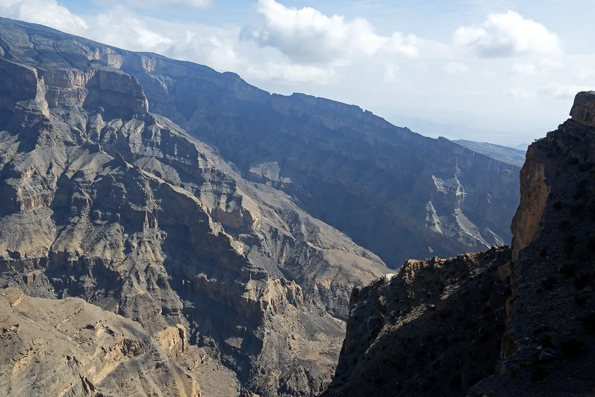 36 oman wadi al nakhr