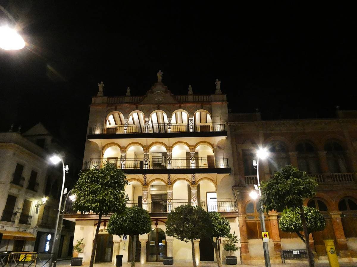 37 Ecija