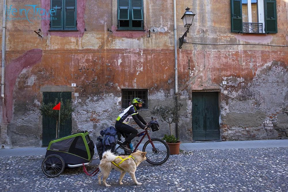 albenga in bici