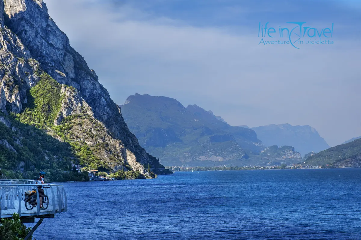 ciclabile sospesa limone sul garda