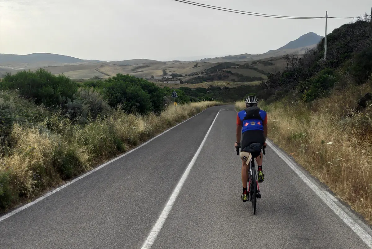 giro della sardegna in bicicletta