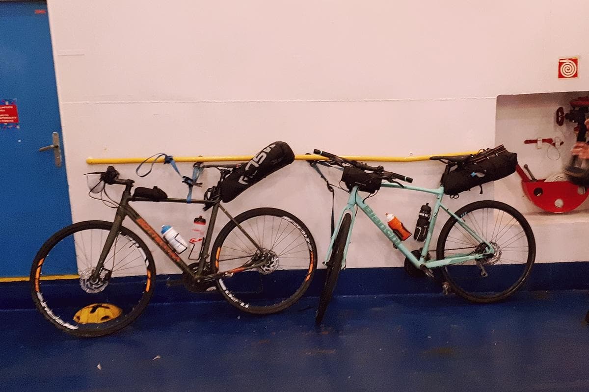 isola d elba bikepacking bici