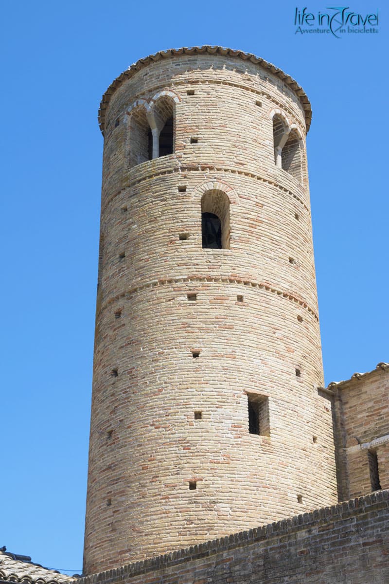 10 torre abbazia san claudio