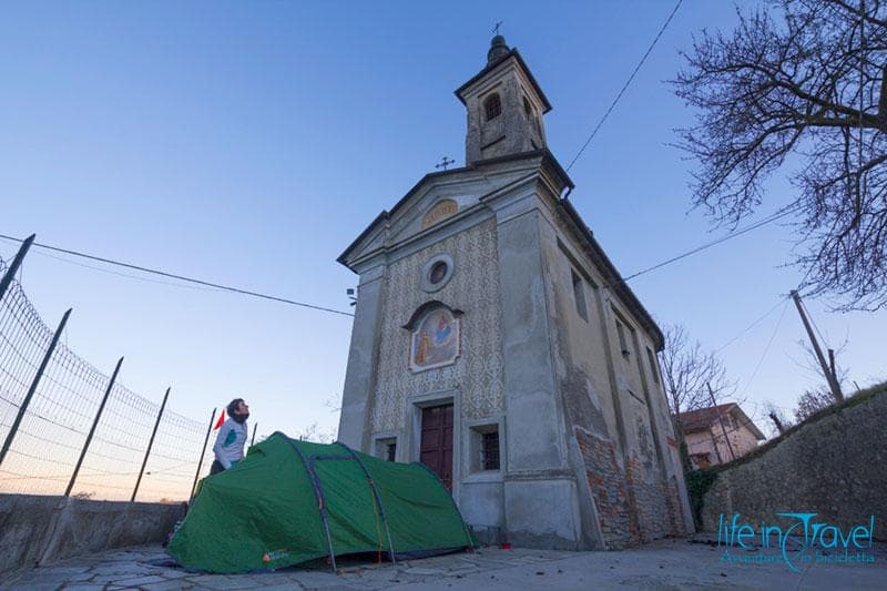 notte in chiesa