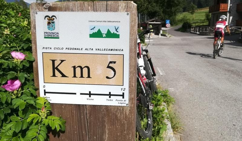 ciclabile ponte di legno