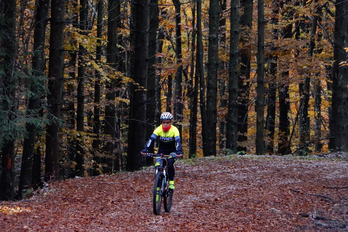 autunno in slovenia in bici