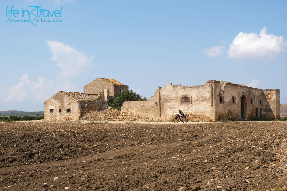 Cycling Sicily 02 sicilia rurale