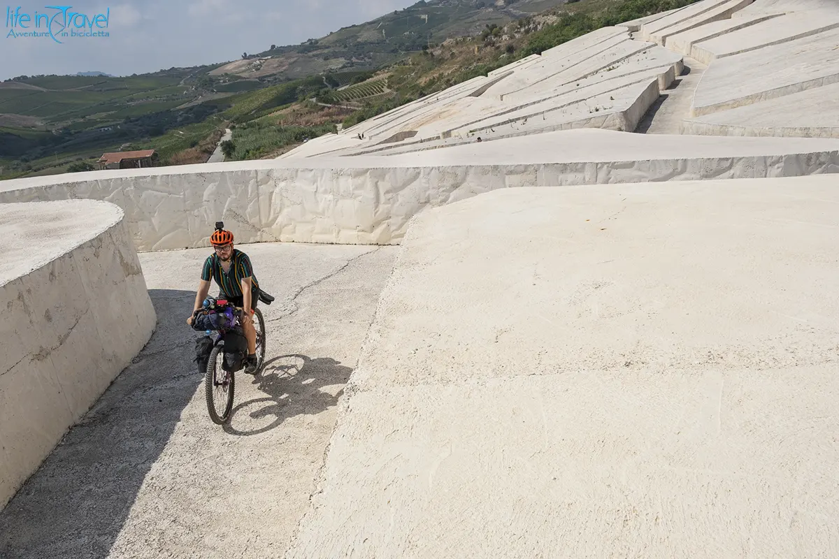 Cycling Sicily 14 cretto di burri sicilia in bicicletta
