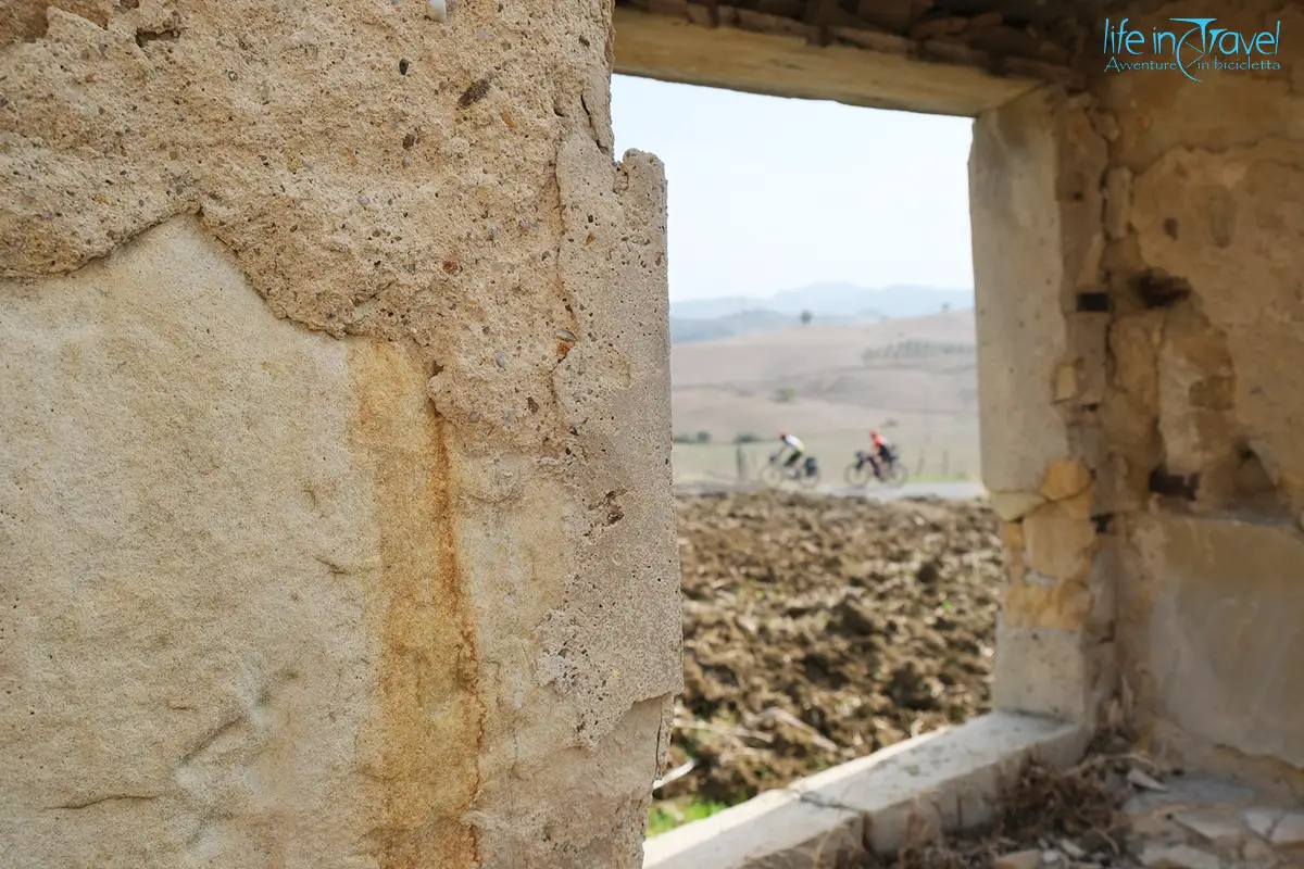 27 sicilia in bicicletta campagna