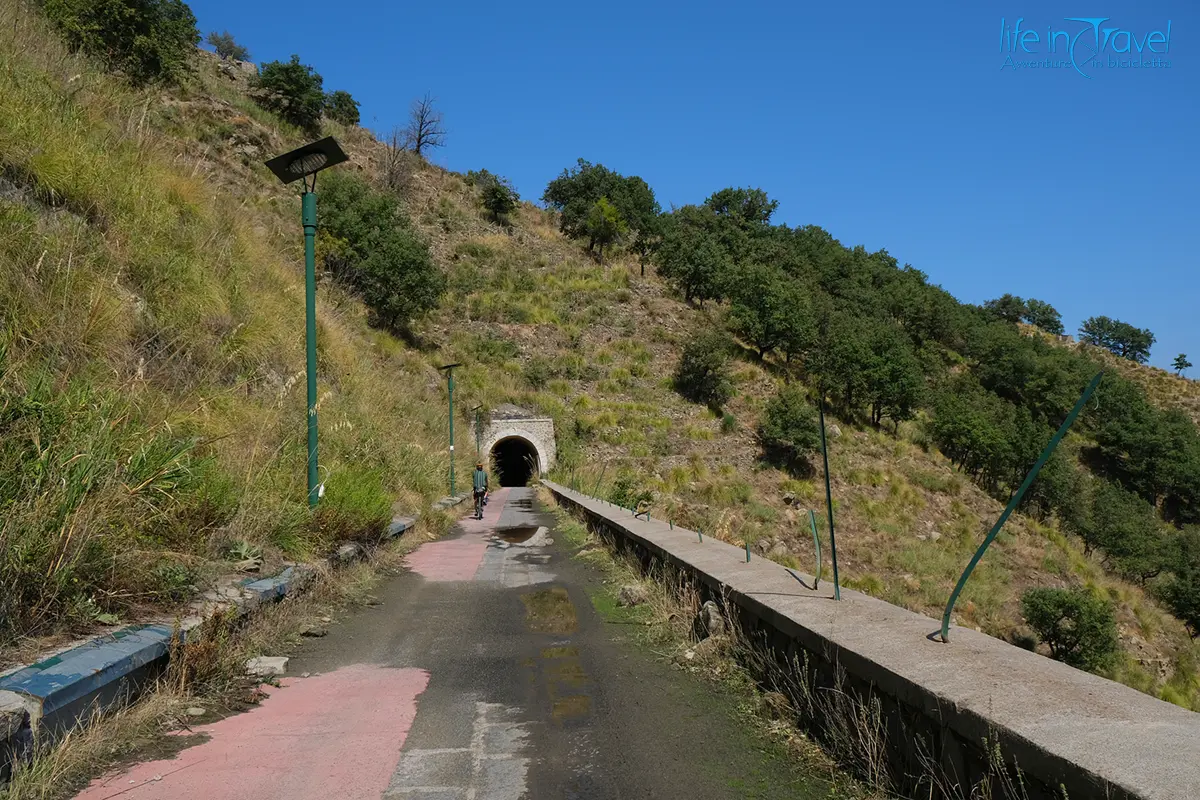 37 vecchia ferrovia linguaglossa castiglione