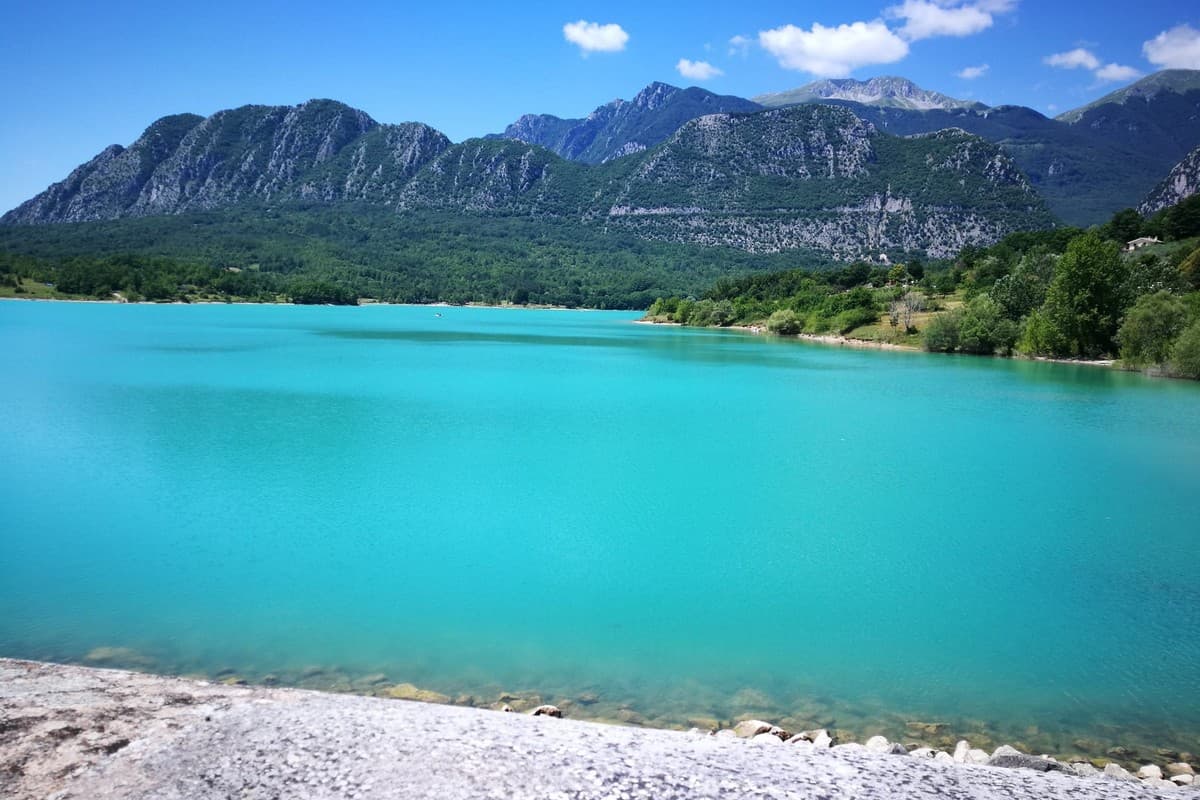 12 tour laghi abruzzo bici