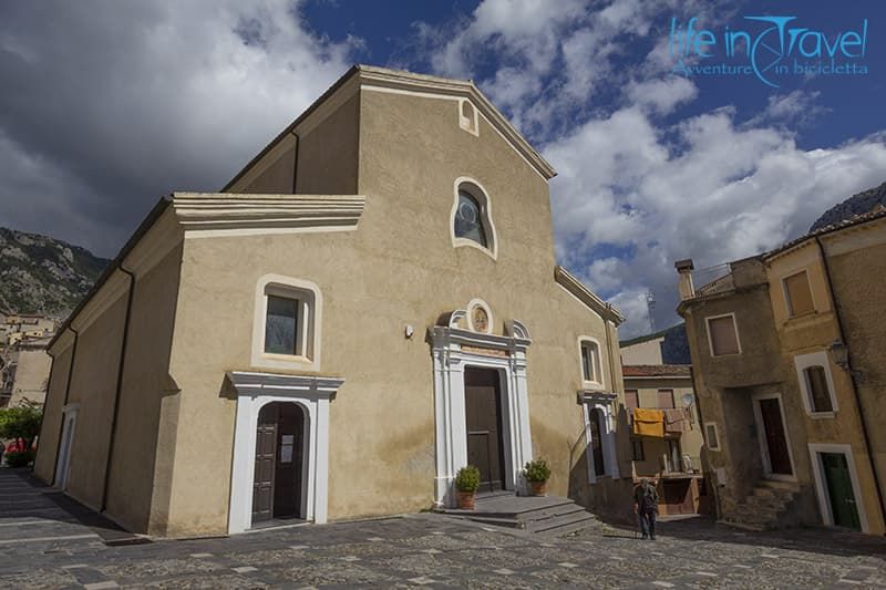 chiesa santa maria assunta civita