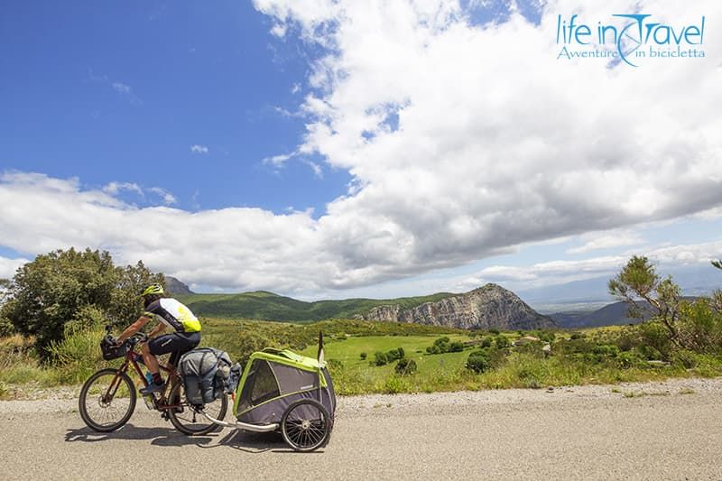 pedalando tra timpe e orchidee