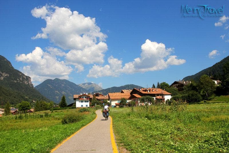 ciclabile val di fassa