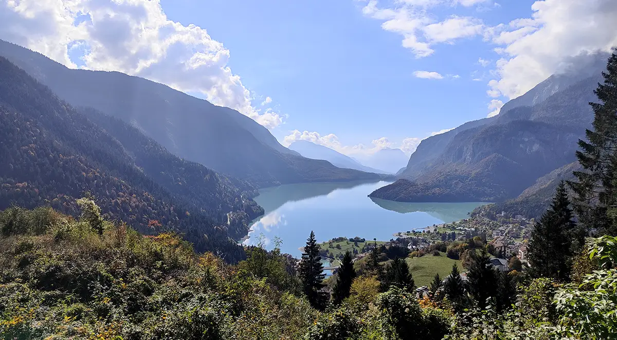 pradel panorama lago molveno
