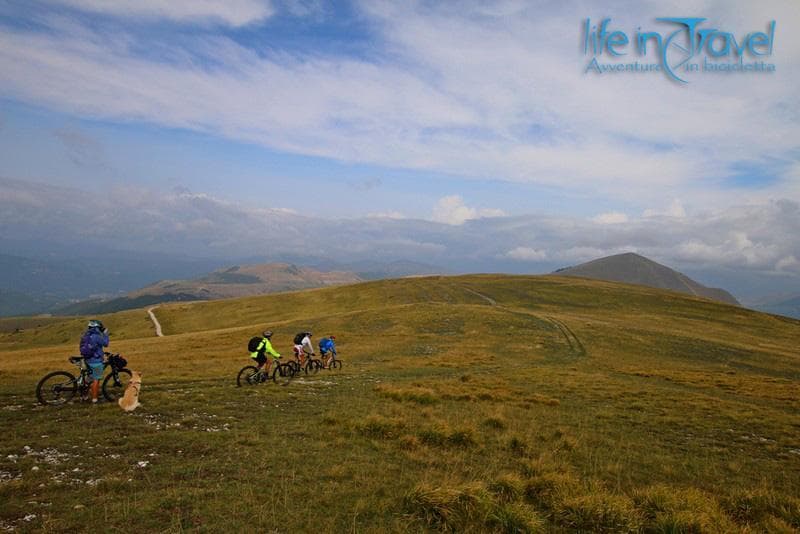grande anello sibillini mtb