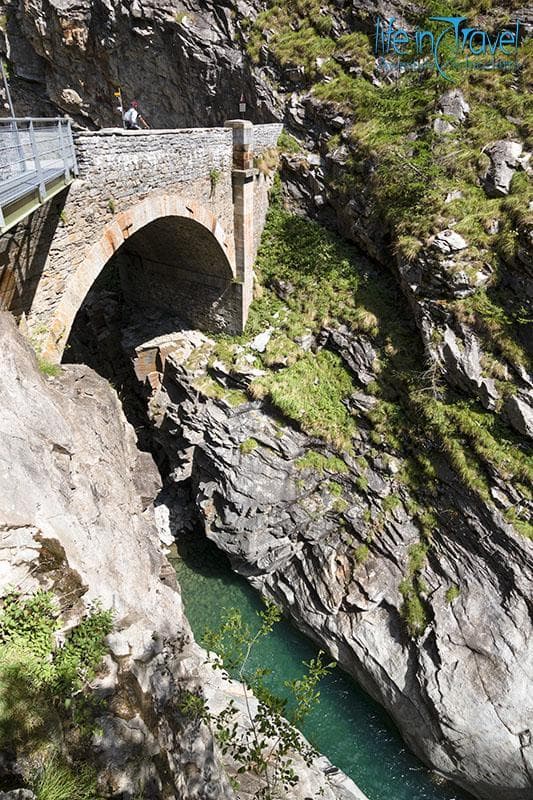 passaggio sul gondo