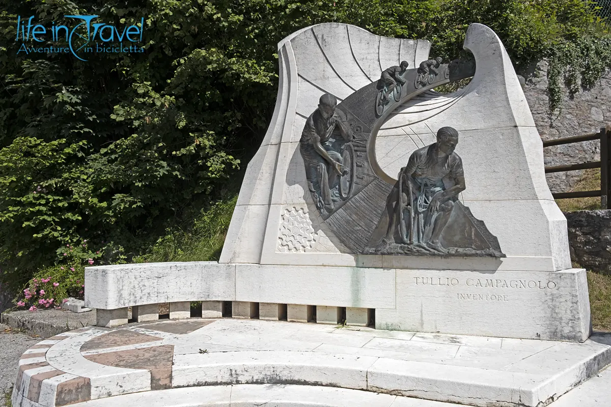 monumento campagnolo croce d aune
