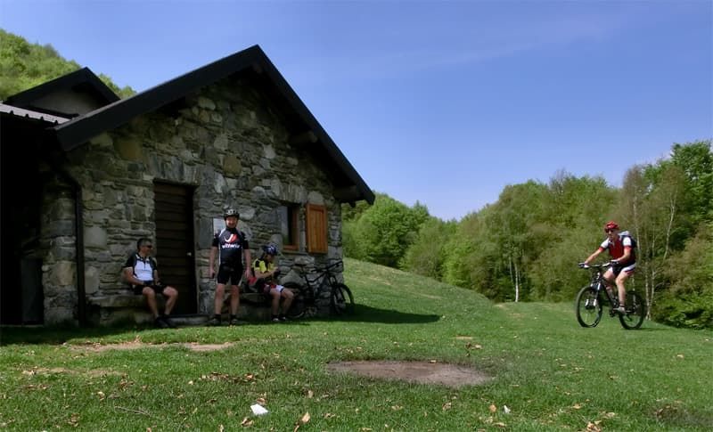 5 ALPE DI ESINO