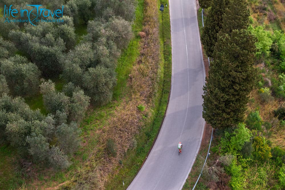ciclista solitario