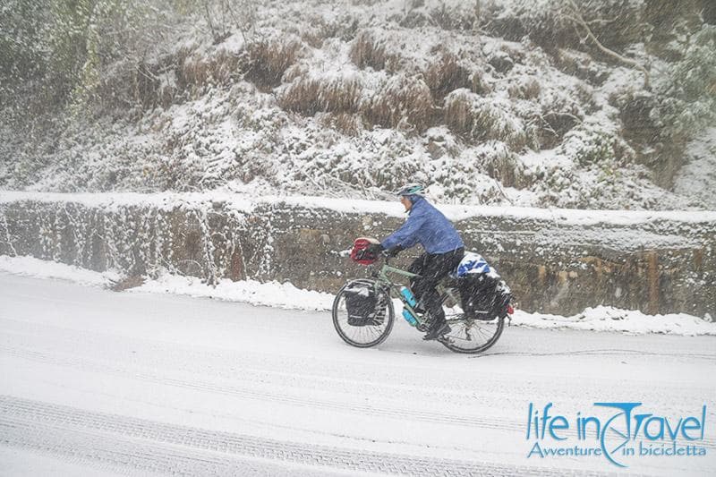 neve in bici vero