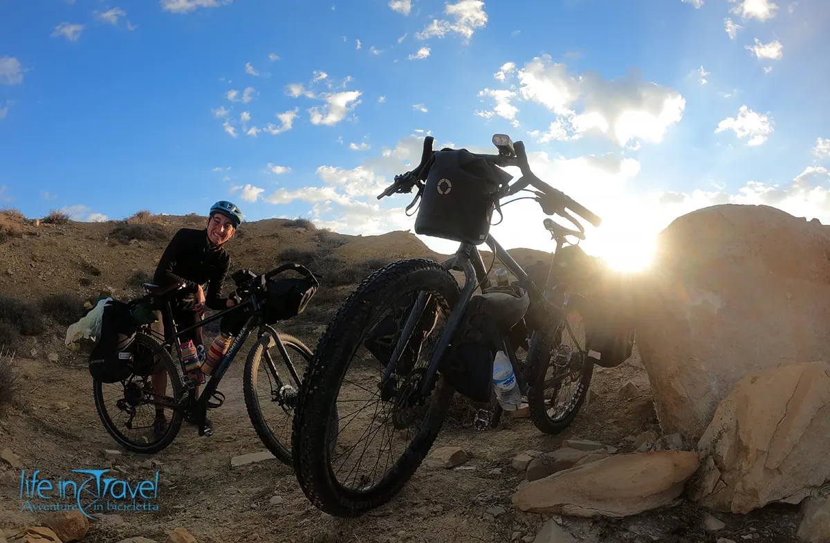 flat vs. drop handlebars