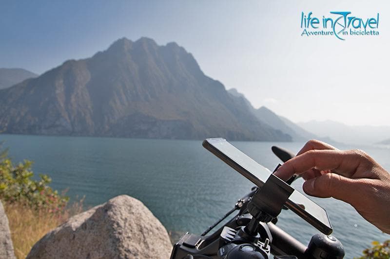 supporto smartphone x bici