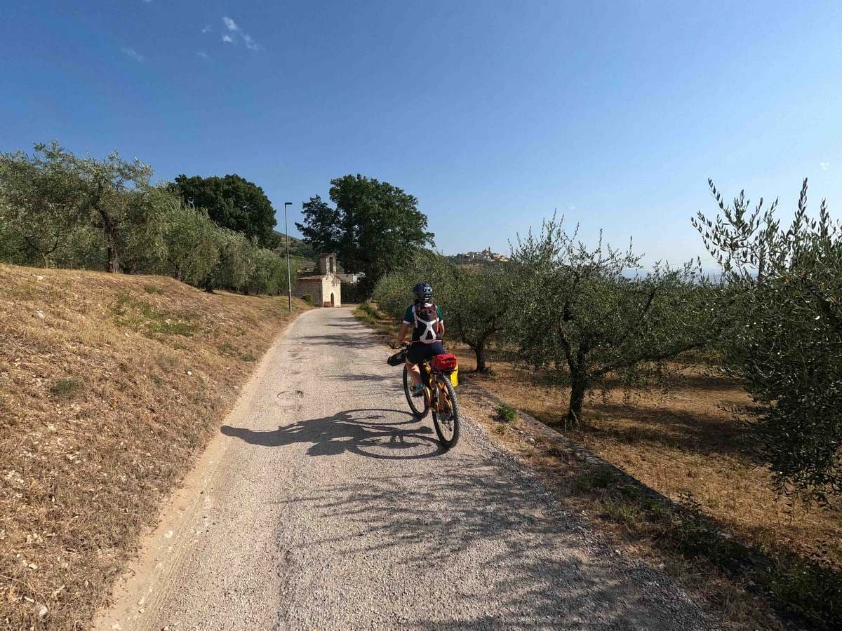 11  bikepacking umbria
