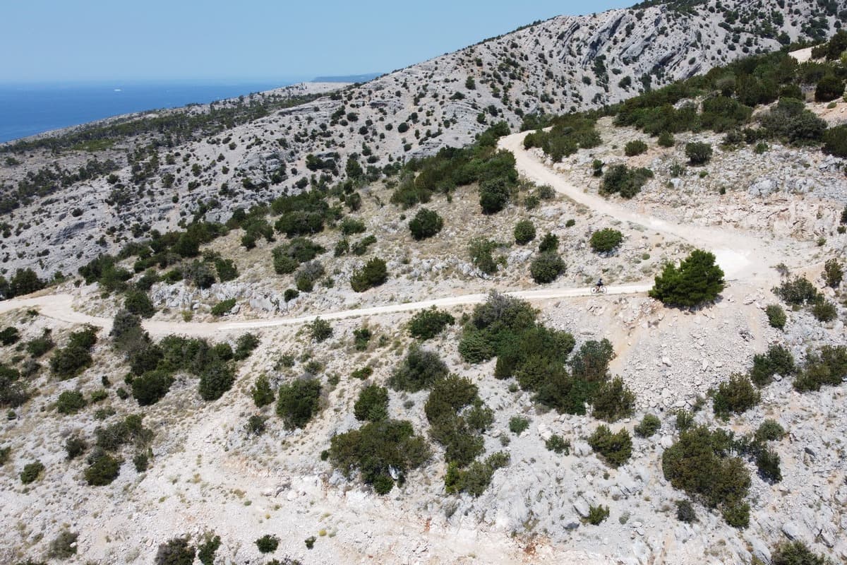 03 hvar trail