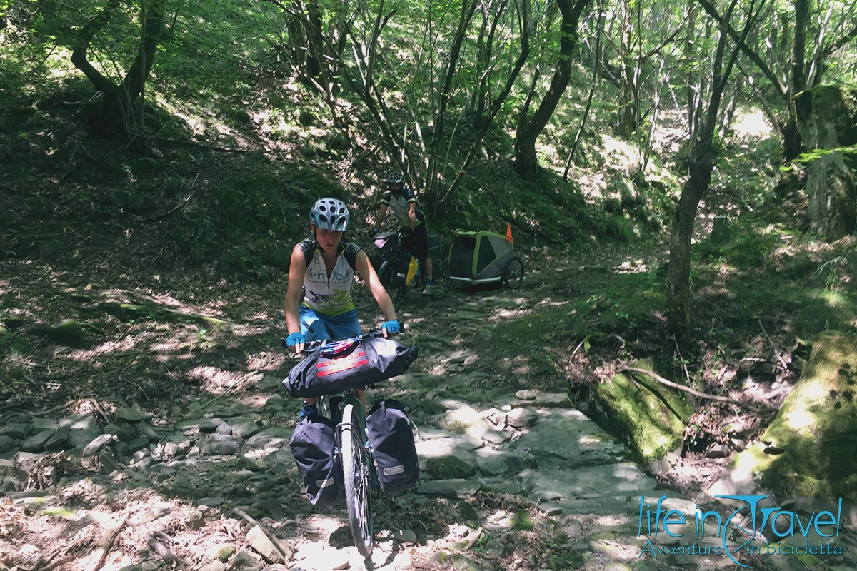Lunigiana trail in bici Vero arco