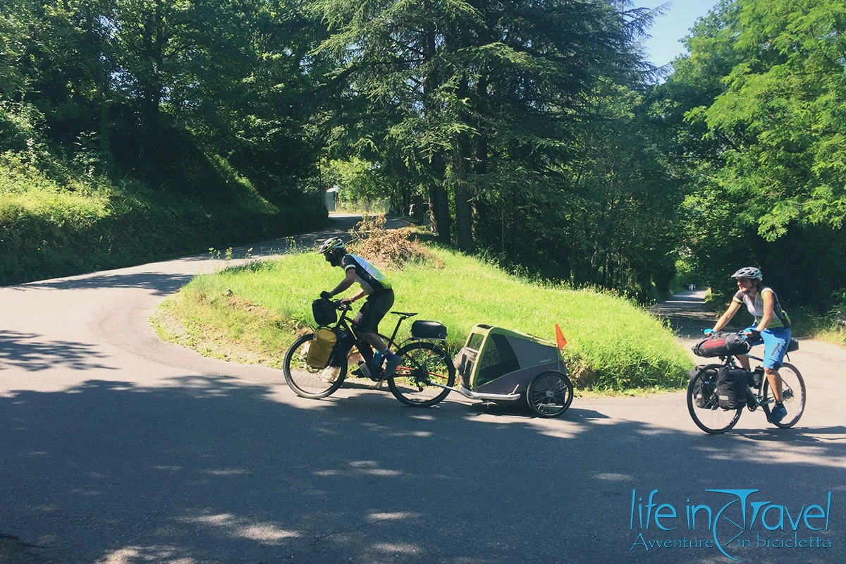 Lunigiana trail in bici Il tornante