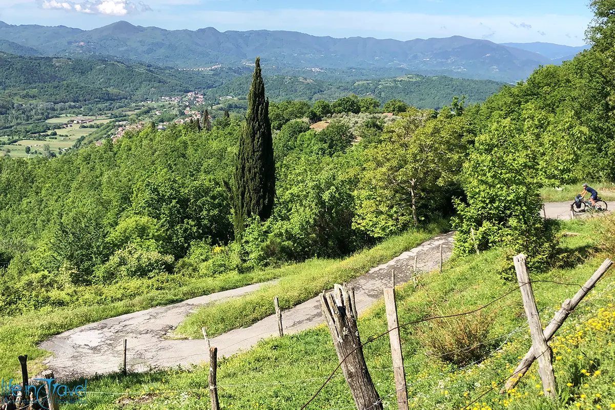 Lunigiana Trail 2021 discesa con vista