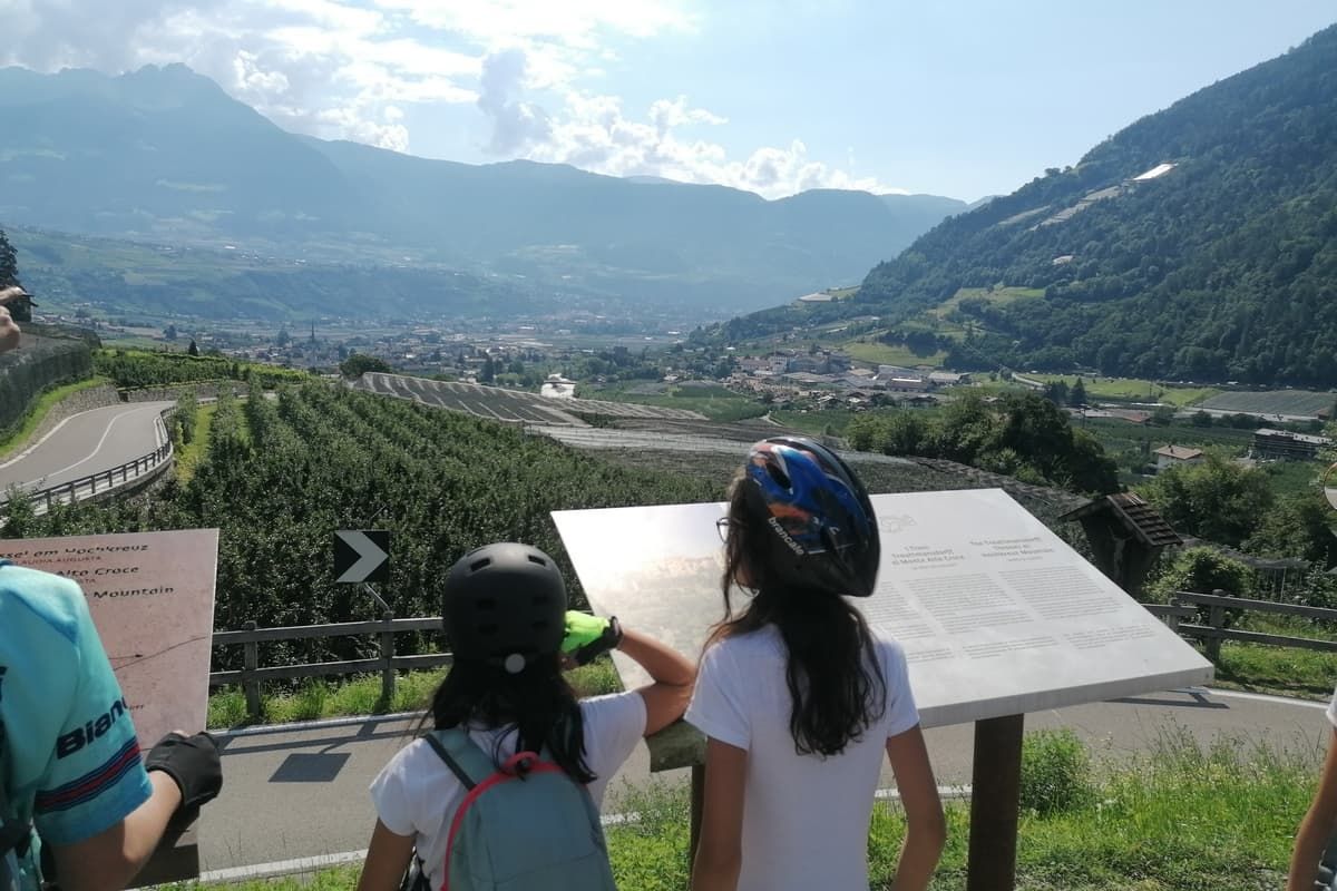 02 punto sosta ciclabile adige