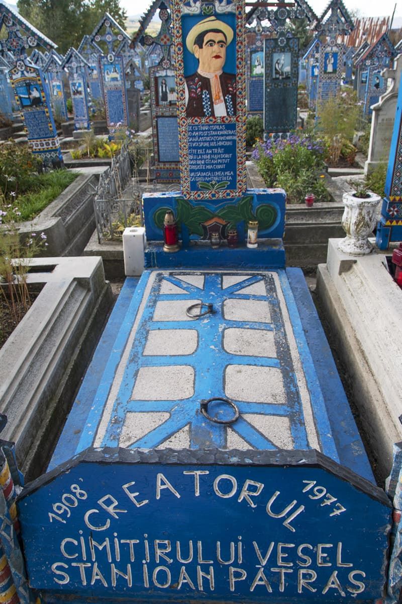 transcarpazia express cimitero felice