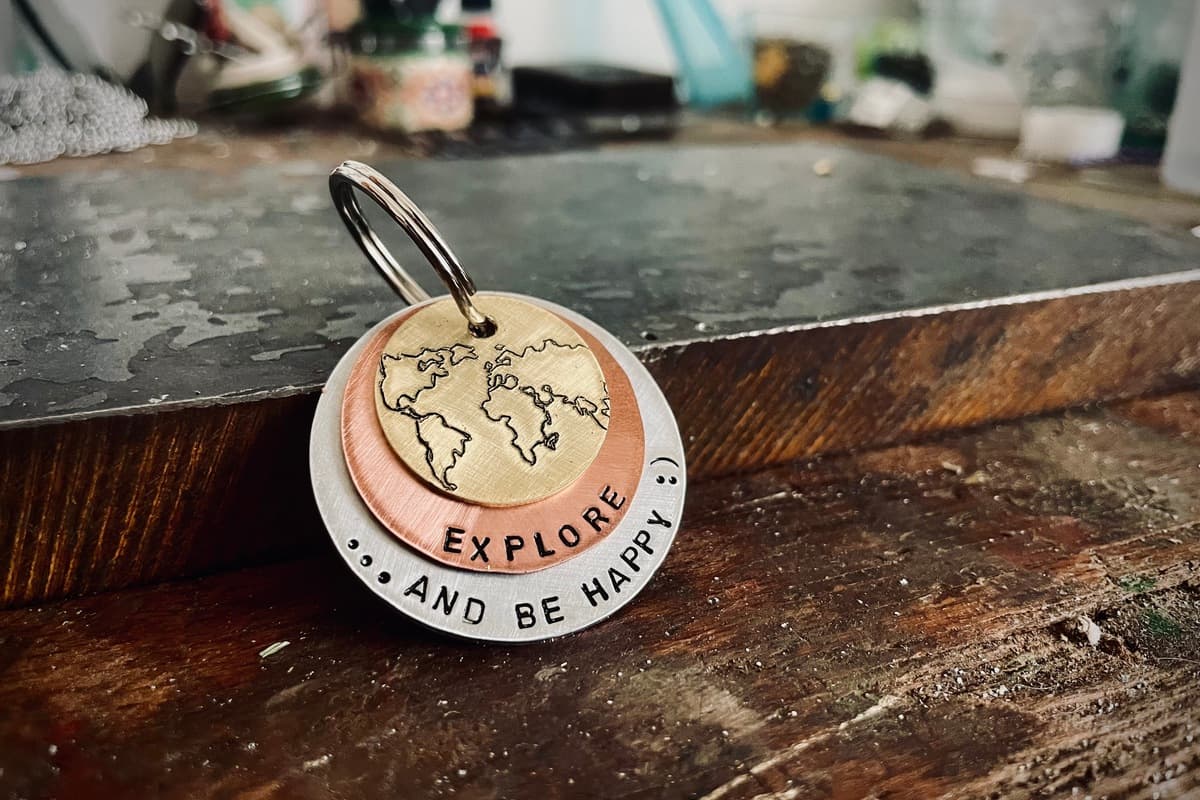 explore and be happy